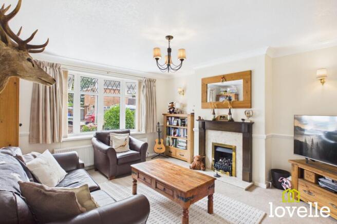 3 bed Semi-Detached for sale Image 8