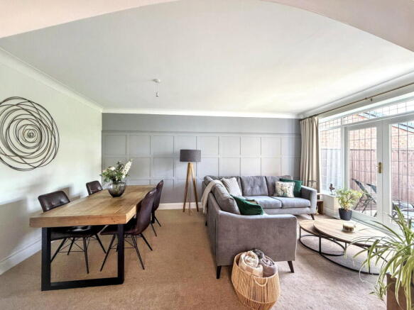 3 bed Semi-Detached for sale Image 9