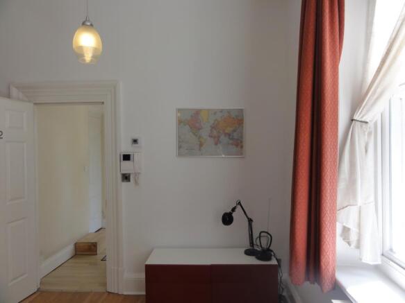 1 bed Apartment to rent Image 8
