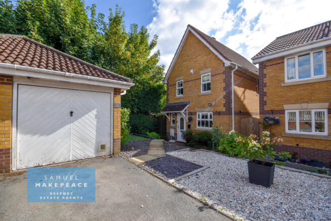 Three bedroom detached family home for sale with