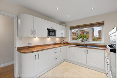 Lyndale Avenue, Edenthorpe, Doncaster DN3