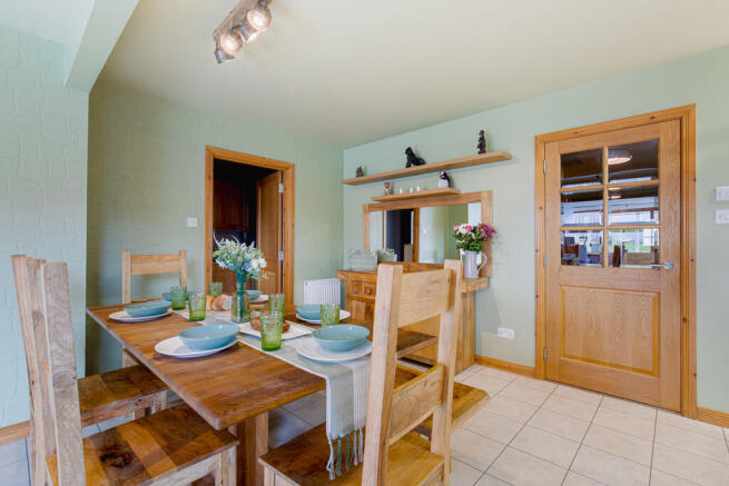 DiningArea2
