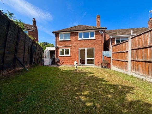 Ivanhoe Road, Great Barr, Birmingham B43 7QU photo 3