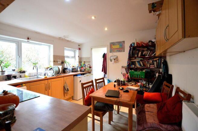 BREAKFAST KITCHEN