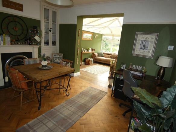 Gardners Lane, Neath, West Glamorgan. SA11 2AA photo 5