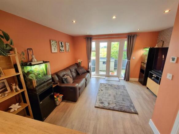 Sitting room.jpg