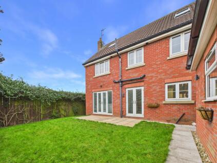 Charlton Court, Woodmansey, Beverley, HU17 0UL
