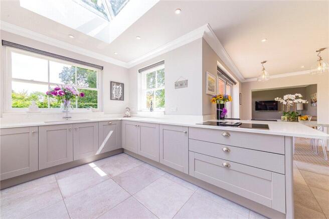 Kitchen Alt