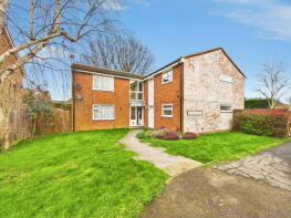6, Highwoods Court, Thelton Avenue, Horsham RH12 3AX