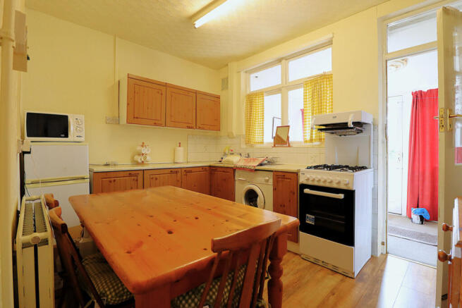 2 bed Terraced for sale Image 4