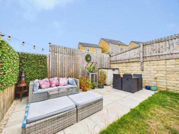 3 bed Semi-Detached for sale Image 8