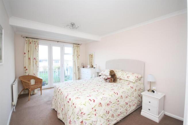 Master Bedroom.JPG