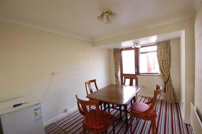 Dining Room/Bedroom 2