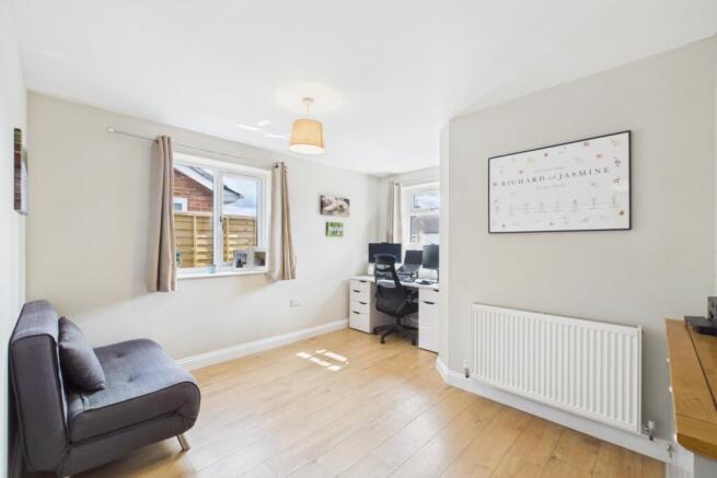 3 bed Detached for sale Image 10