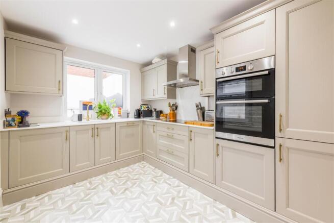 35 Coventry Street-2.jpg