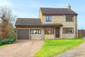 5, Moor Park Close, Harrogate HG3 1TR