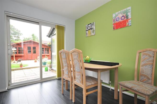 Kitchen/Breakfast Room