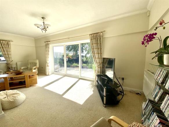 PRINCIPAL RECEPTION ROOM