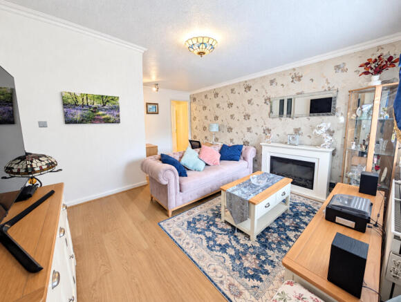 38 Craigspark, Ardrossan, KA22 7PS photo 4