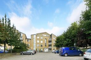 29, Printers Mews, London E3 5NZ