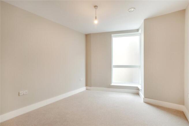 2 bed Flat for sale Image 9