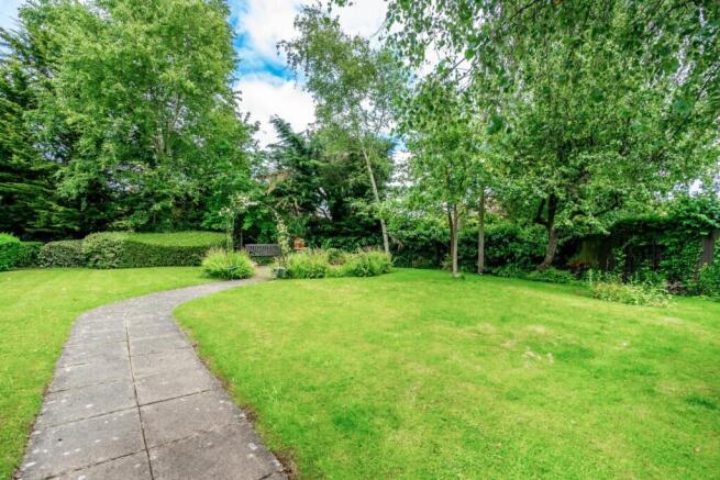 1 bed Retirement Property for sale Image 10