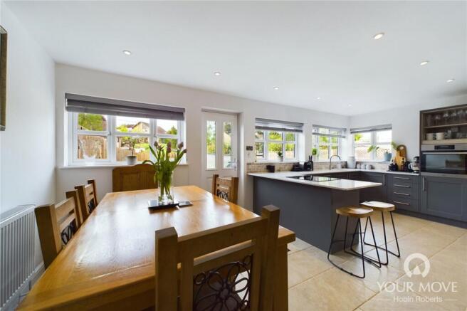 Kitchen / Diner