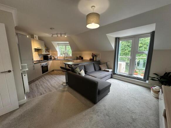 Open Plan LIving Room/Kitchen