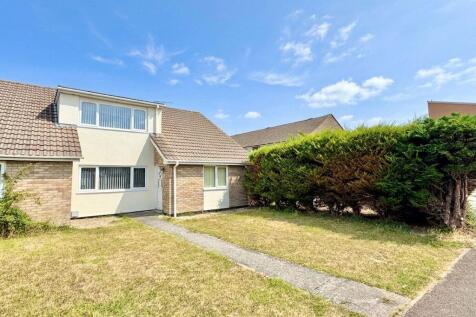 Tamar Road, Weston-Super-Mare - SIDING ONTO GREEN SPACE
