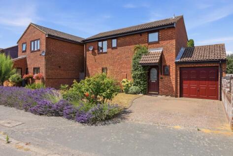 Saddlers Place, Martlesham Heath, Ipswich, IP5