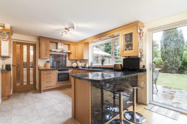 Kitchen/breakfast ro