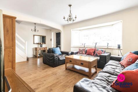 Woodcote Avenue, London, NW7