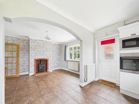 Kitchen/ dining room
