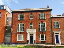 15, St Olaves Mews, Bartholomew Street East, Exeter EX4 3BH