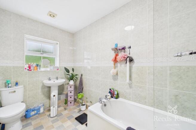 2 bed Semi-Detached for sale Image 11
