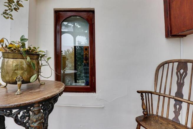 3 bed House for sale Image 9