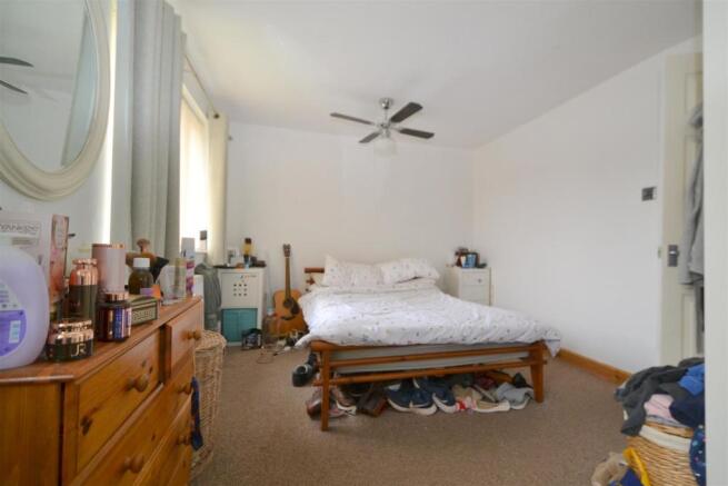 bed1.JPG