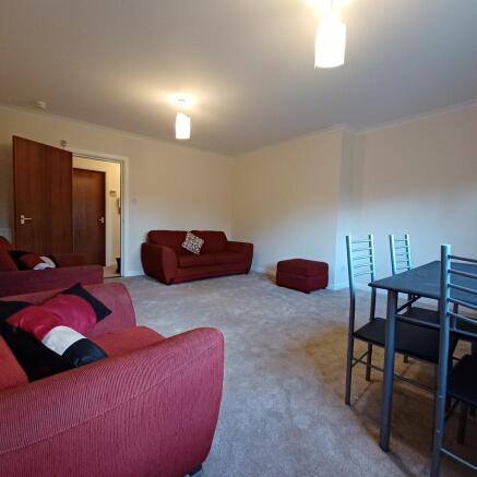 Lounge 2