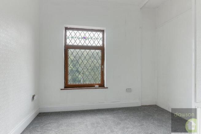 2 bed Terraced to rent Image 6
