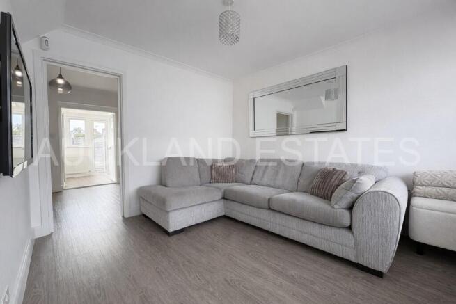 Borough Way, Potters Bar photo 4