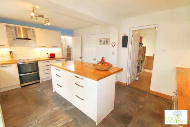 Kitchen/Breakfast Ro