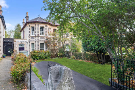 Grove Park, Redland, Bristol, BS6