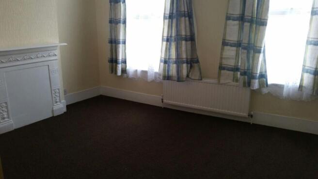 Henley Road, Edmonton, N18 photo 4