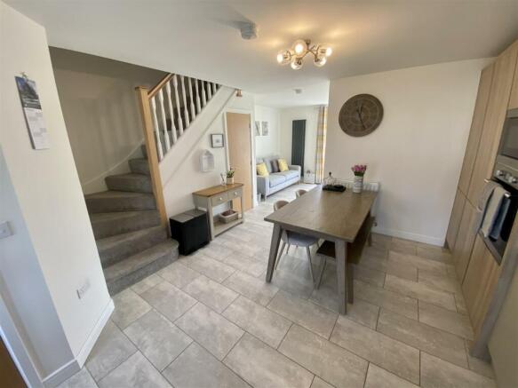 Open Plan Kitchen and Dining Room