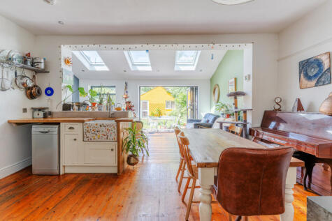Cheriton Place, Westbury-on-Trym, Bristol