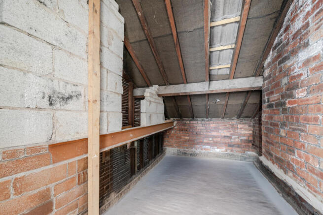 3 bed Terraced for sale Image 11
