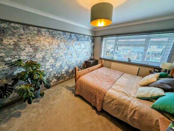 32 Quedgeley bed1 1.jpg