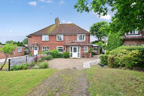 Northfield Road, Sherfield-On-Loddon, Hook