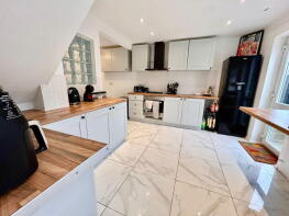 62, Lakeside Rise, Lowestoft NR32 5BD