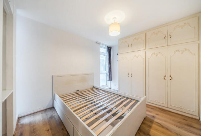 1387648-14-693803...